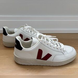 Veja Men’s Sneakers